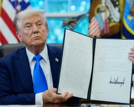 Trump Issues Executive Order Introducing Yearly $100,000 Charge on H-1B Visa Applications